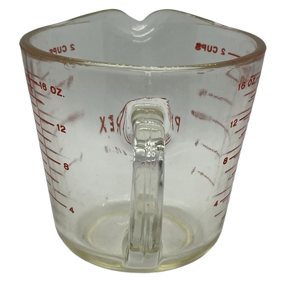 Vintage Pyrex 1 Pint Measuring Cup Glass D-Handle (2 Cups/16oz) - Picture 4 of 6